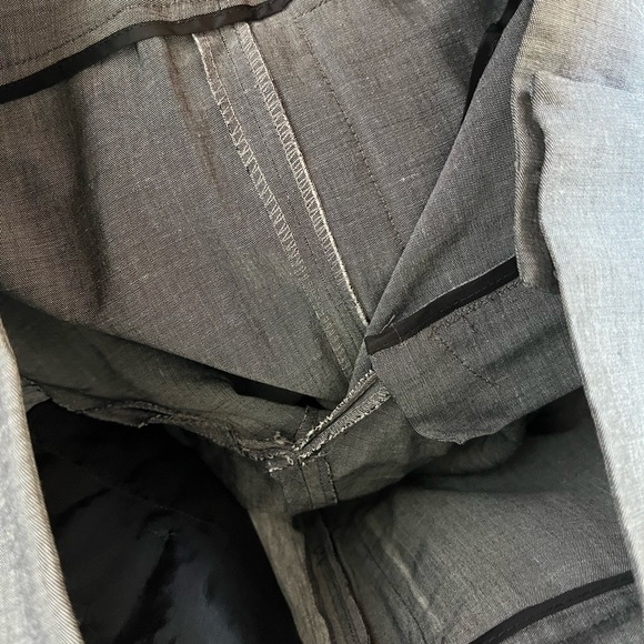 Pringle of Scotland Lightweight Gray Wide-leg Folded Hem Dress Pants size 8 Wool - Picture 13 of 14